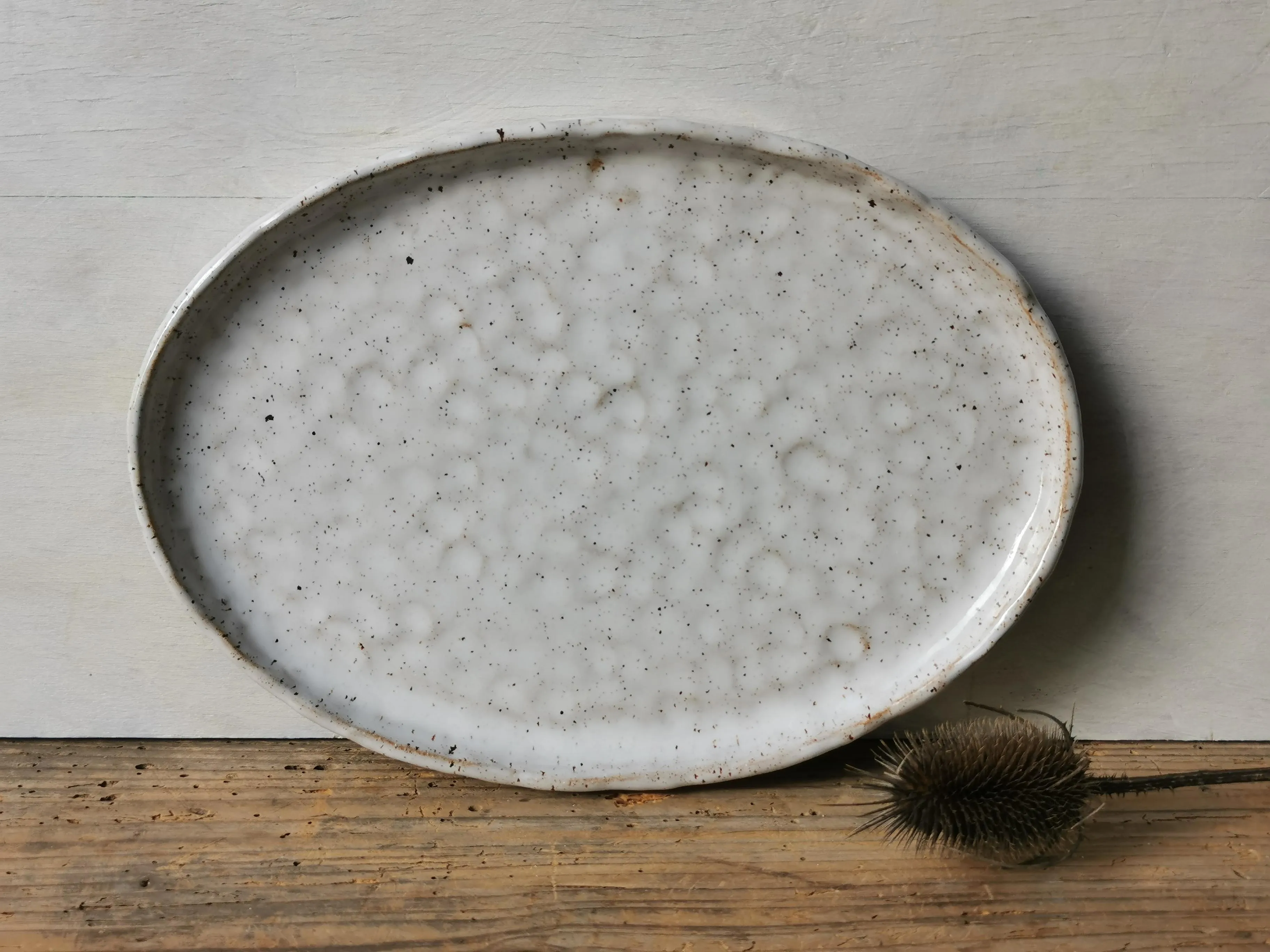 Pinched serving platter