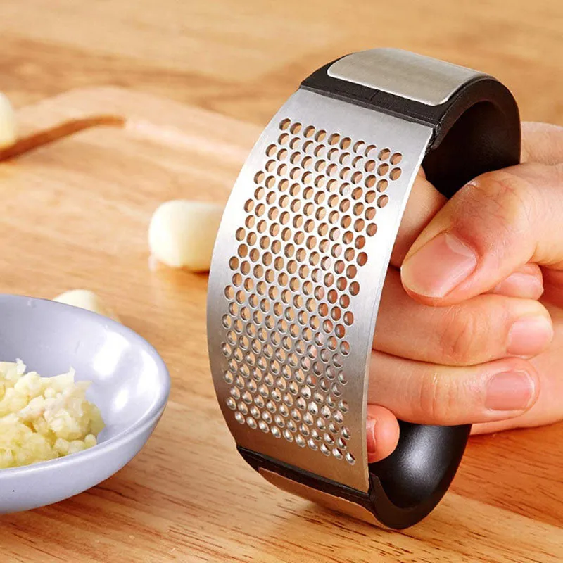 Stainless Steel Manual Kitchen Ginger Garlic Press Crusher